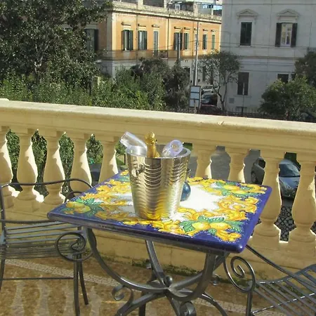 Dimora Charleston Parcheggio Privato In Loco Gratis Отель типа 